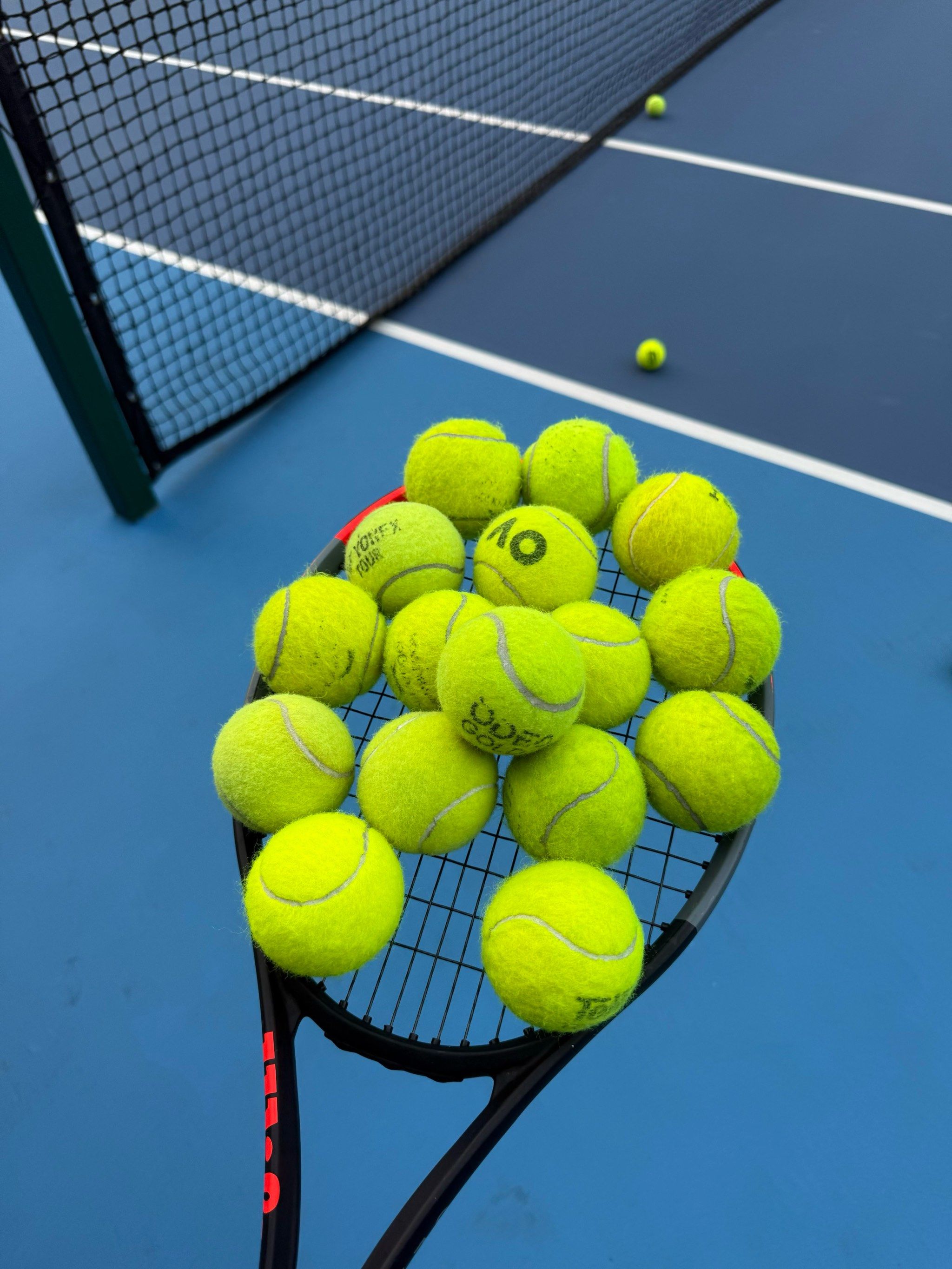 國籍和背景 國籍和背景